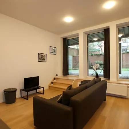 European Institutions Apartment *