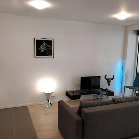 European Institutions Appartement